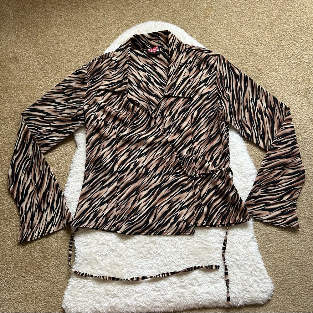 Vintage 90’s Thrill Leopard Poly Collared Long Bell Sleeve Wrap Top Blouse